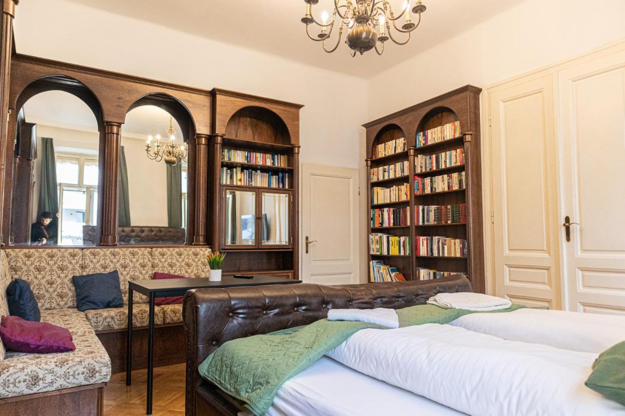 Friendly 4Br Shared Apt- Near Downtown Відень Екстер'єр фото